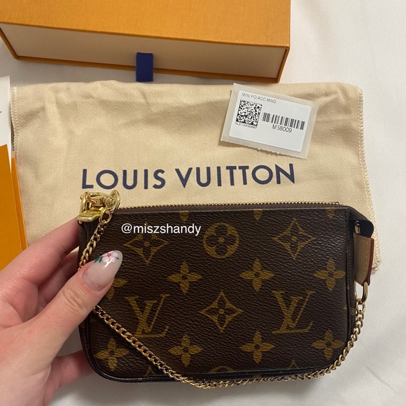 SOLD Louis Vuitton Mini Pochette Monogram *NEW* LV - Picture 2 of 10